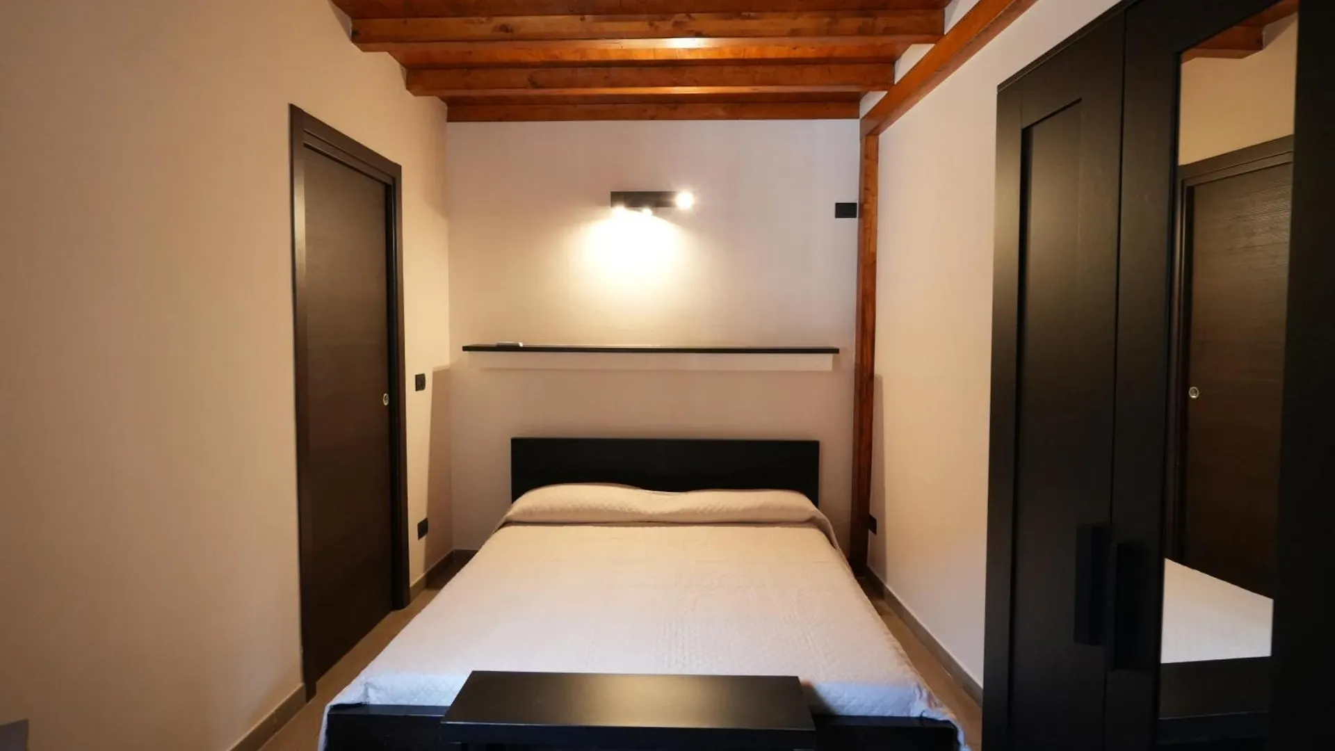 Apartment In The Center Catania Italy