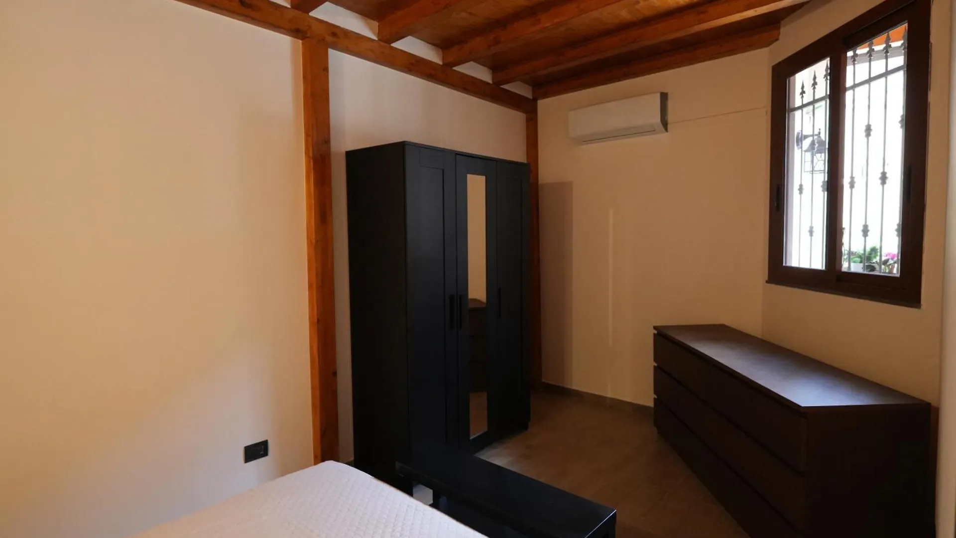 Apartment In The Center Catania