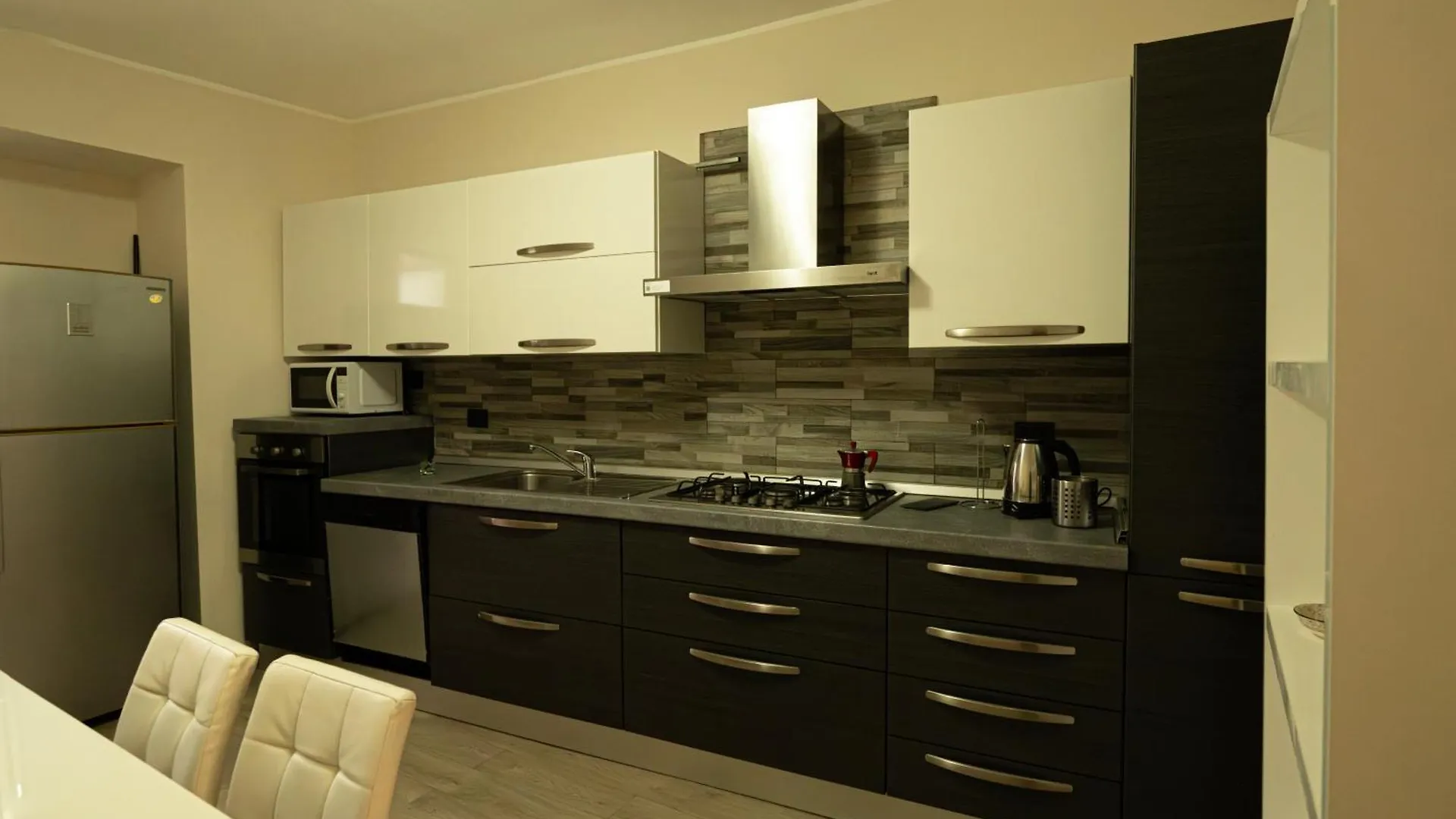 Apartment In The Center كاتانيا