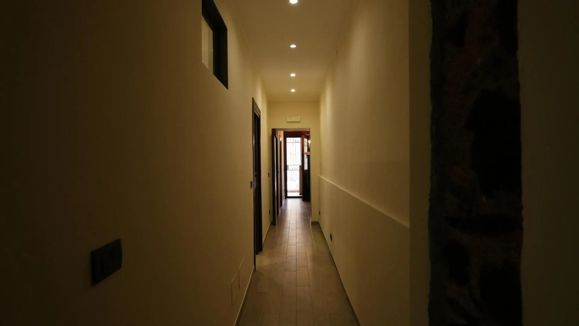 Apartment In The Center كاتانيا